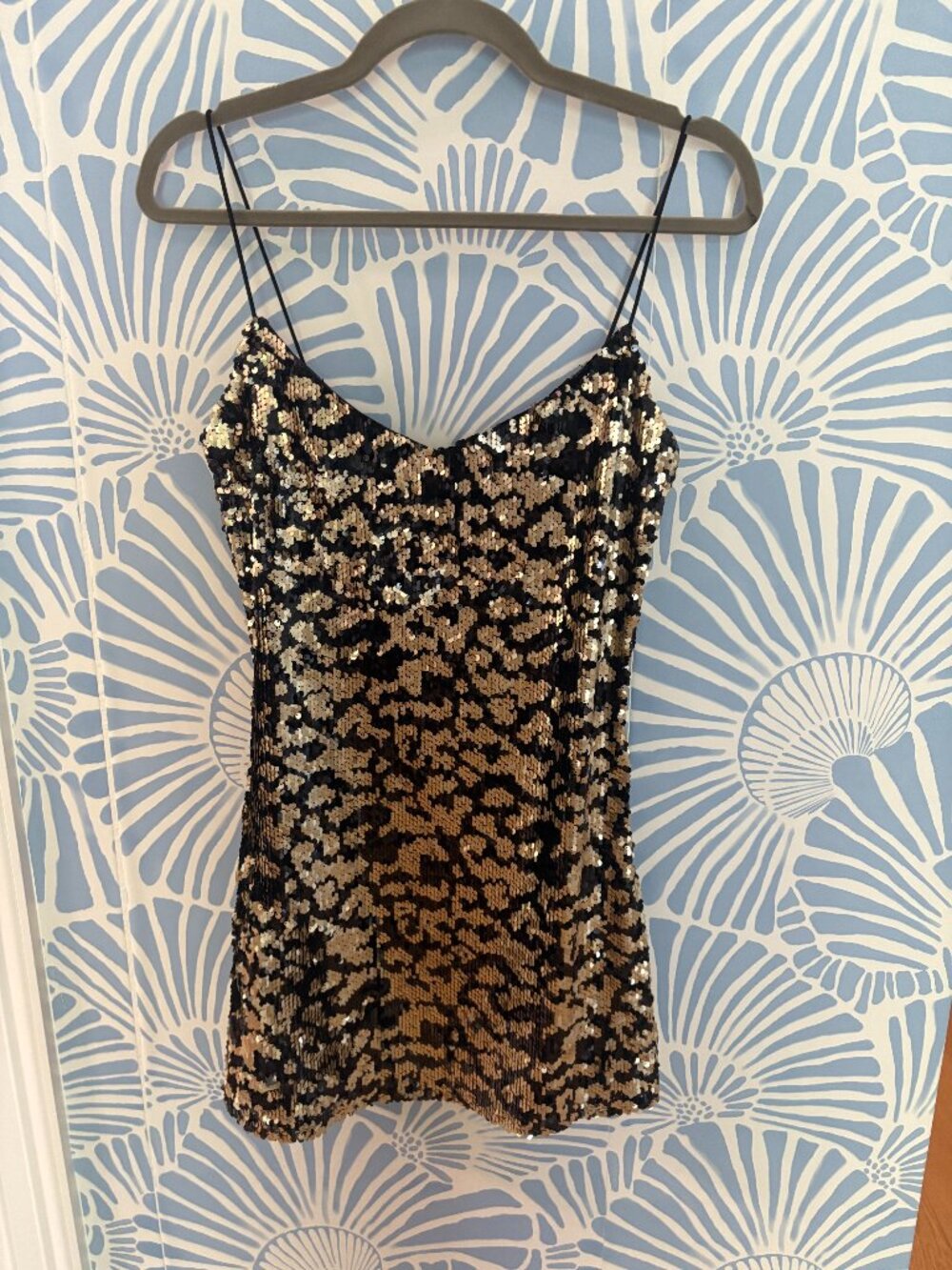 Revolve Superdown Leopard Print Sequin Bryanna Mini Dress Size Small - Picture 3 of 5